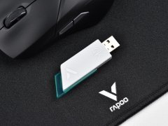 雷柏 V2M 4K无线接收器：电竞外形解锁更性能