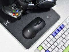 雷柏 V200W双模式无线RGB竞技鼠标：平衡配置内置