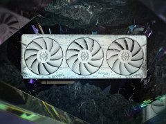 本年度特价！索泰 RTX4070Ti欧泊白狂降1000元！