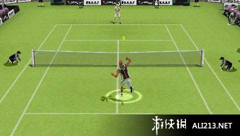 《扣杀球场 3》PSP截图