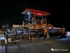 <b>瑞迅ISG-101型网关赋能重型筑路机械监测</b>