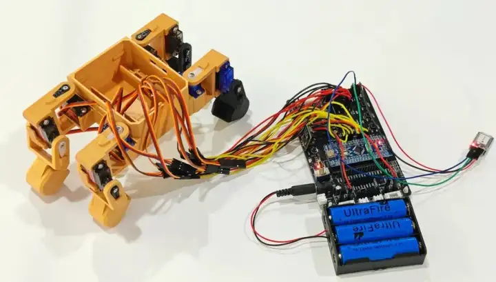 【CW32开发】初探四足机器人