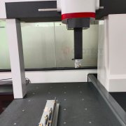 三坐标测量机如何精确测量产品的高度差？