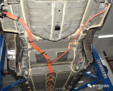 Model Y/Mach E/Han/ID.4充电插座线束差异