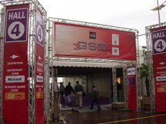 回顾20年前华为MWC参展珍贵现场照片（世界移动大