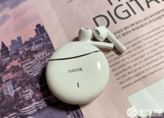 开学面对新环境，你需要这些，续航蓝牙耳机推