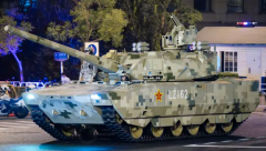 九三阅兵首个先进武器曝光，坦克装上4面相控阵