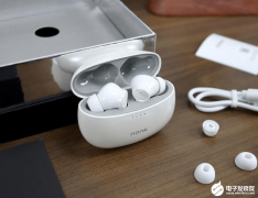 <b>入耳式无线蓝牙耳机哪款好？无线入耳式蓝牙耳</b>