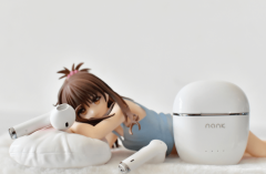 打游戏最好的蓝牙耳机：英雄联盟LOL手游推荐蓝