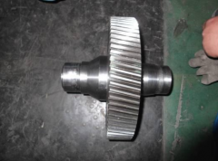 “与时俱进”话维修，新方法维修减速机齿轮轴