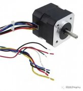 专为简化汽车应用BLDC电机控制而设计的电机驱动