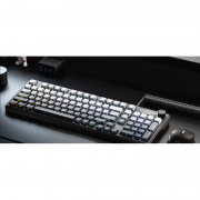 前行者 V102 Ultra 三模RGB无线键盘 黑莓版