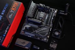 华硕 ROG X870E APEX 主板 支持9850X3D超频 限量开售