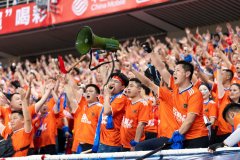 追光丨“楚超”揭幕：一颗足球踢出沸腾的湖北
