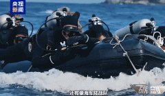 大场面！直击海、陆、空、火箭军联合登陆抢滩