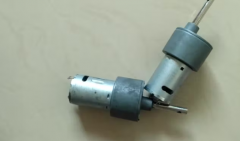如何利用超声波传感器制作一个轮式自平衡机器